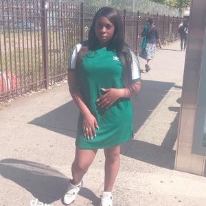 Meet your Posher, Mackenzie